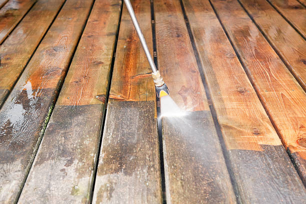 Why Choose Our Certified Pressure Washing Experts for Your Project Needs in Caledonia, MS?